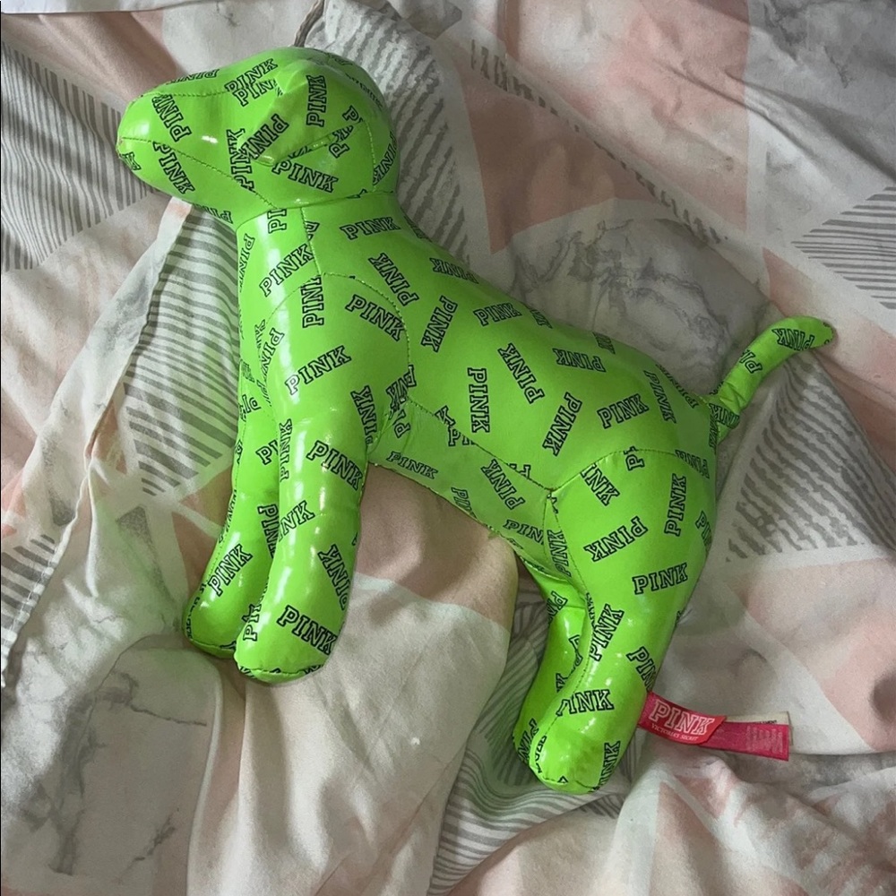 VICTORIA SECRET PINK DOG